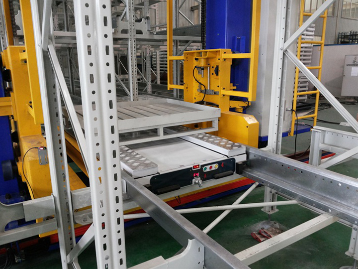 RGV有轨制导车辆